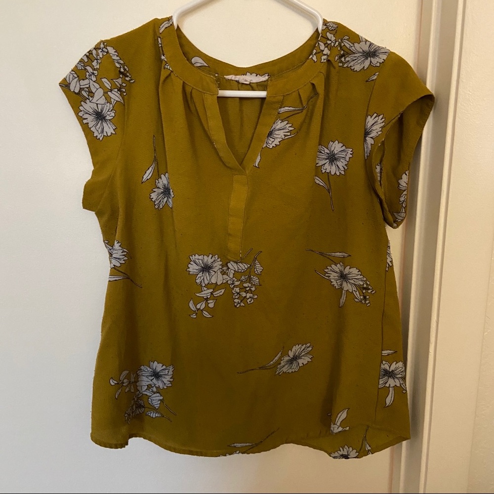 Fun2Fun Walden Split Neck Blouse